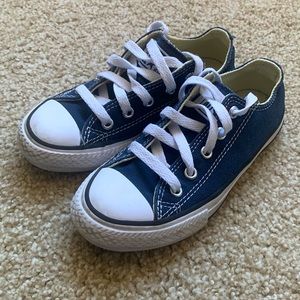 Navy Classic Converse